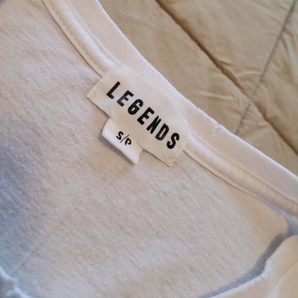 LEGENDS MADONNA VIRGIN GRAPHIC BAND TEE SHIRT - Picture 4 of 8